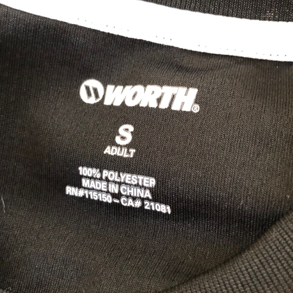 NWOT- WORTH short sleeve TITAN baseball shirt
